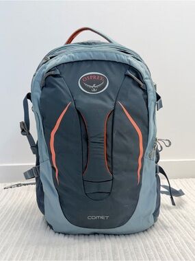 OSPREY Comet 28L Hiking Backpack